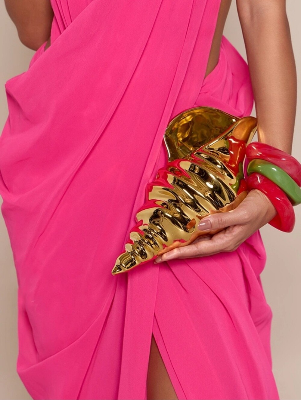 Pretty Little Thing Gold Conch Shell Clutch/Crossbody Bag